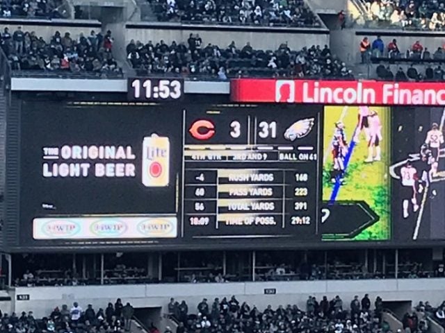 Scoreboard Eagles -Bears.4