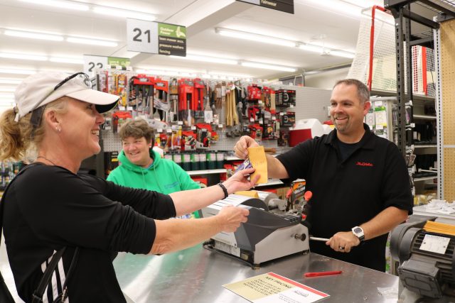 1.4 Stacy Arsenis of Linwood talks to store manager Rob Fehn and gets her keys made
