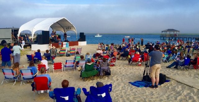 1.4 Somers Point Crowds