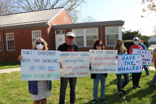 1.4-Windfarm-Protest-South-End-Ocean-City-residents-.jpg