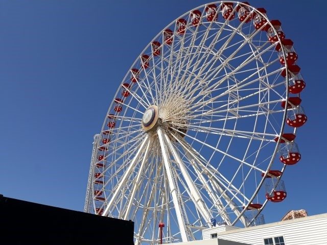 1.4 Ferris Wheel Pier
