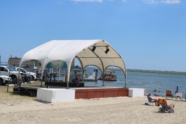 1.4 Somers Point Beach Tent