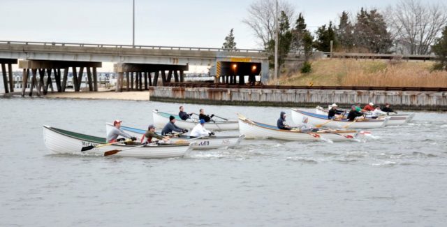 1.4 Rowing Pilgrim Paddle rowers