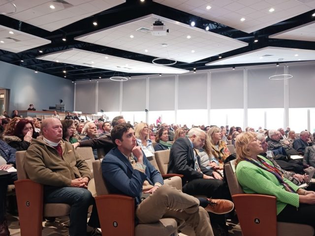 1.4 Wind Farm Forum Audience