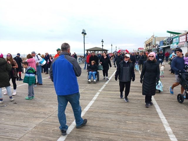 1.4 Boardwalk Crowd
