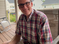Tom Simmons on Why Handmade Woodworking Still Matters in a Mass-Produced World Tom Simmons on Why Handmade Woodworking Still Matters in a Mass-Produced World